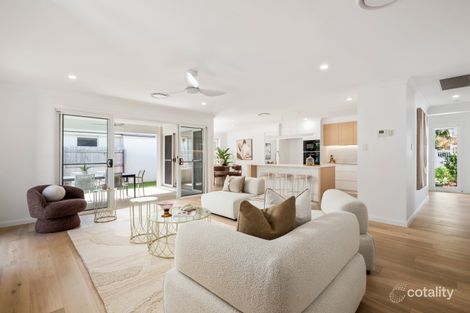 Property photo of 9 Sardinia Place Parrearra QLD 4575