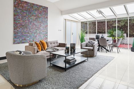 Property photo of 23 Canberra Road Toorak VIC 3142