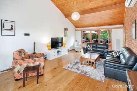 Property photo of 22 Semillon Grove Mount Clear VIC 3350