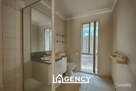 Property photo of 32 The Fairway Rowville VIC 3178