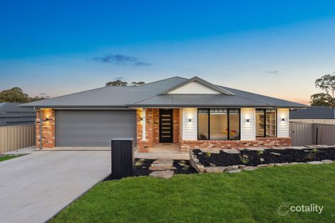 Property photo of 10 Firetail Court Mount Barker SA 5251