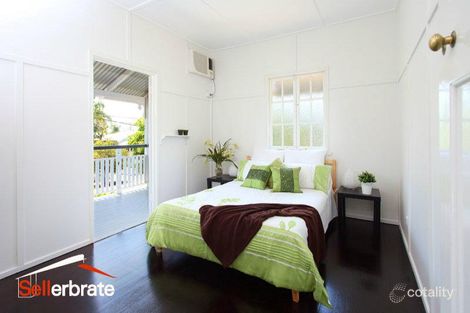 Property photo of 169 Hawthorne Road Hawthorne QLD 4171