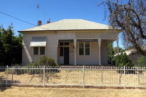 7 Menzies St, Charlton, VIC 3525