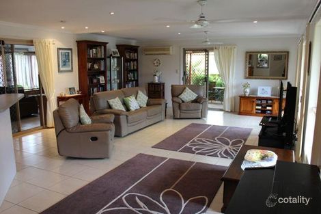 Property photo of 12 Shoreline Court Urangan QLD 4655