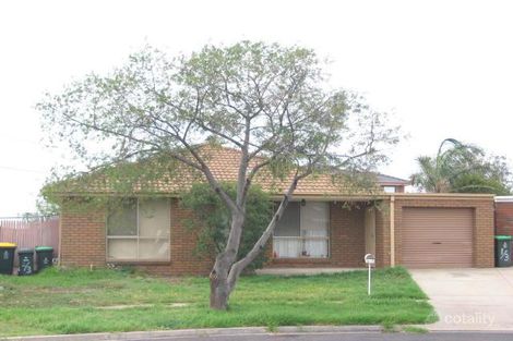 2/3 Shaw Ct, Altona Meadows, VIC 3028