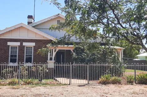 23 Pitt St, Ariah Park, NSW 2665