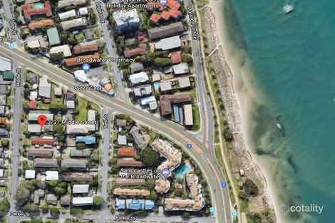 Property photo of 3/37 Middle Street Labrador QLD 4215