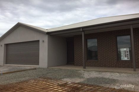 Property photo of 26 Lakeviews Circuit Yarrawonga VIC 3730