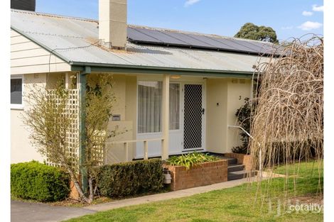 Property photo of 3 Downey Street Karabar NSW 2620