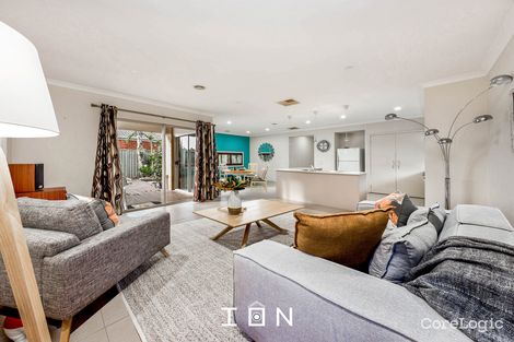 Property photo of 33 Tyndall Street Cranbourne East VIC 3977