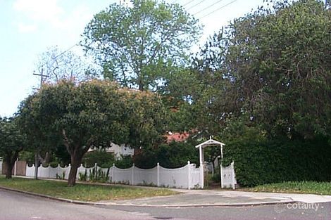 Property photo of 101 Thomas Street Nedlands WA 6009