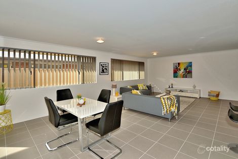 Property photo of 33 Aquamarine Parade Karnup WA 6176