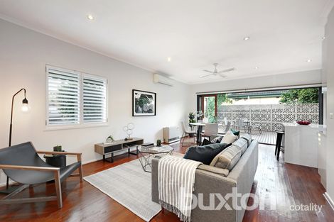 Property photo of 2/13 Horsmunden Road Moorabbin VIC 3189