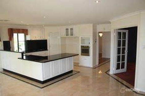 Property photo of 10 Blueridge Crest Bibra Lake WA 6163