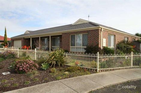 28 Bradman Dr, Sunbury, VIC 3429