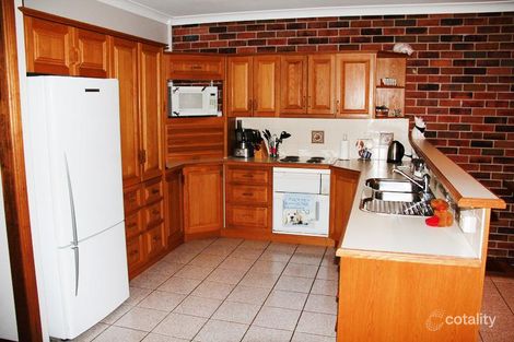 Property photo of 22A Stephanie Close Macquarie Hills NSW 2285