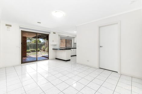 Property photo of 30 Durham Crescent Hoppers Crossing VIC 3029