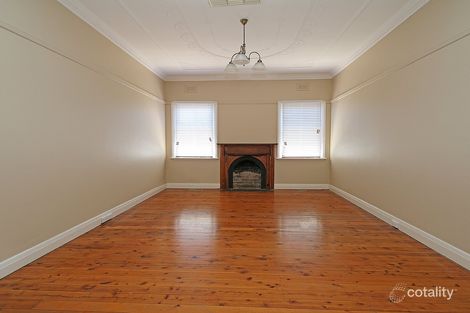 Property photo of 1/74 Brookong Avenue Wagga Wagga NSW 2650