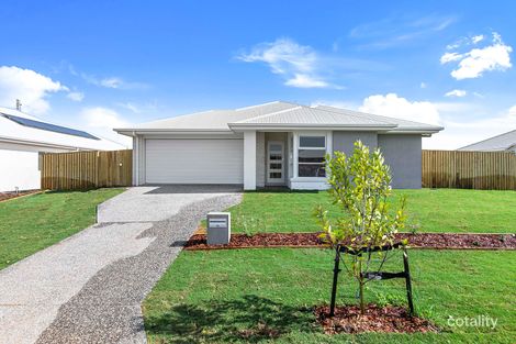 Property photo of 14 Katherine Way Nikenbah QLD 4655