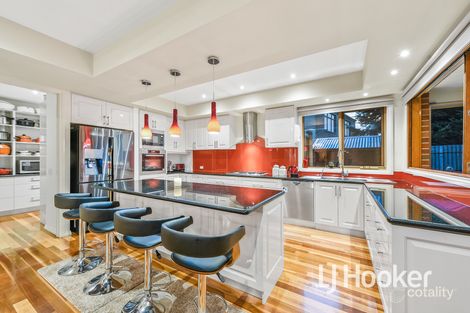 11 Rivergum Rise, Hampton Park, VIC 3976