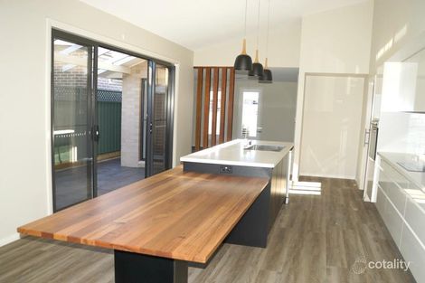 Property photo of 25 Amadeus Avenue Dubbo NSW 2830