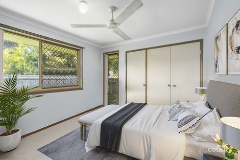 Property photo of 2/7 Avi Court Labrador QLD 4215