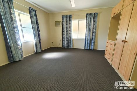 Property photo of 2/16 Kitchener Street Clermont QLD 4721