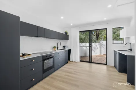 Property photo of 82 Hallen Close Phillip ACT 2606