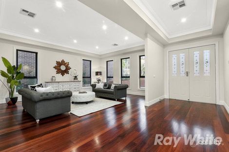 Property photo of 18 Ingleside Crescent Glen Waverley VIC 3150