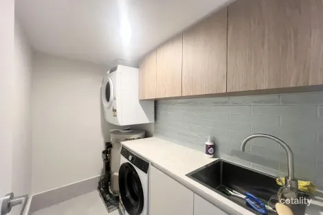 Property photo of 8/8-10 Peak Avenue Main Beach QLD 4217