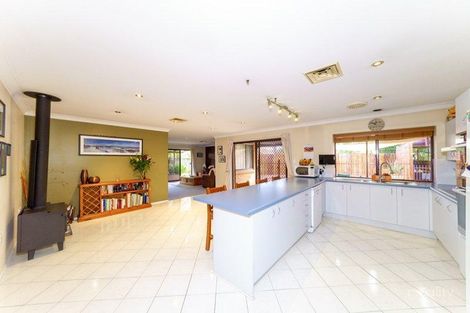 Property photo of 16 Lowry Close Kariong NSW 2250