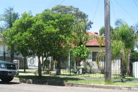 11 Clement St, Guildford, NSW 2161