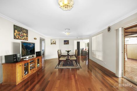 Property photo of 20 Hannan Place Prairiewood NSW 2176