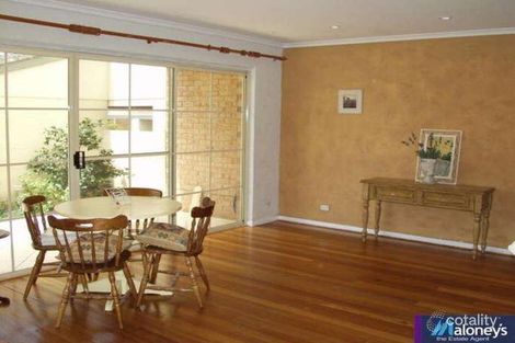 19/42 Jerrabomberra Ave, Narrabundah, ACT 2604