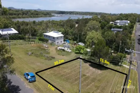 2 Deviot St, Macleay Island, QLD 4184