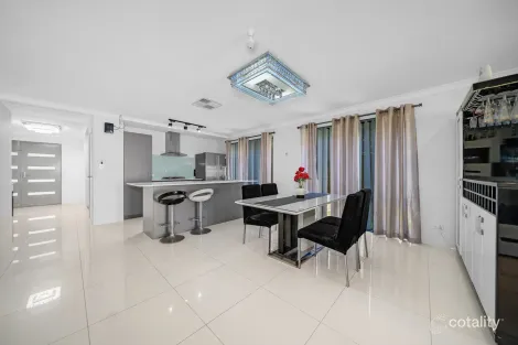 Property photo of 7 Le Souef Street Maddington WA 6109