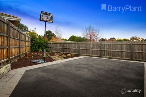 Property photo of 5 Cole Court Bundoora VIC 3083