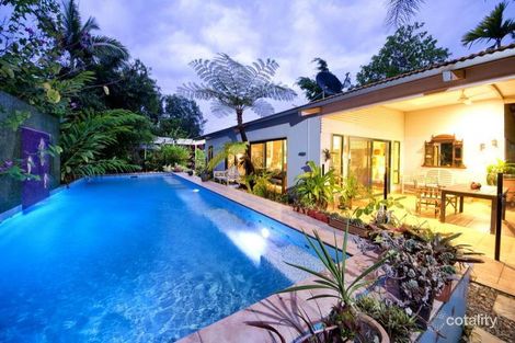 Property photo of 10 Gerbera Street Holloways Beach QLD 4878