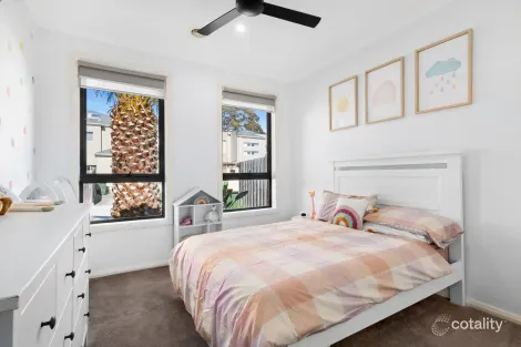 Property photo of 1 Brinsley Place South Morang VIC 3752
