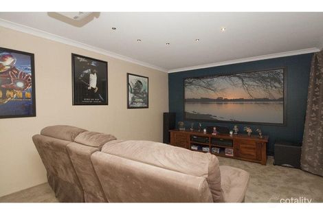 Property photo of 11 McCallum Parkway Bertram WA 6167