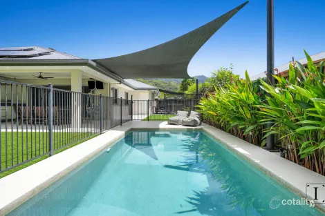 Property photo of 26 Whipbird Drive Smithfield QLD 4878