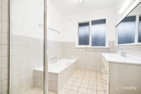 Property photo of 38 Waratah Drive Templestowe Lower VIC 3107