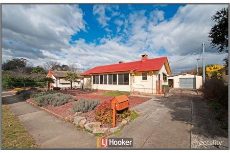Property photo of 28 Macarthur Avenue O'Connor ACT 2602