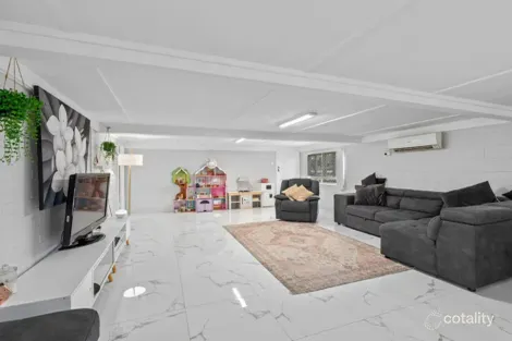Property photo of 43 Raceview Street Eastern Heights QLD 4305