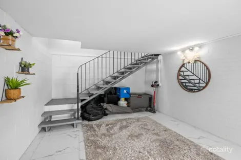 Property photo of 43 Raceview Street Eastern Heights QLD 4305