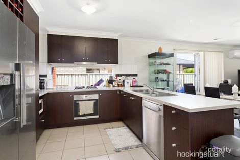 Property photo of 22 Fantail Way Brookfield VIC 3338