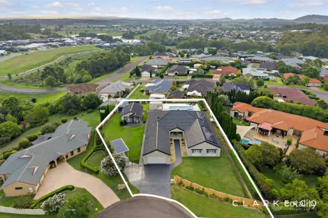 Property photo of 6 Arcadia Close Bolwarra Heights NSW 2320