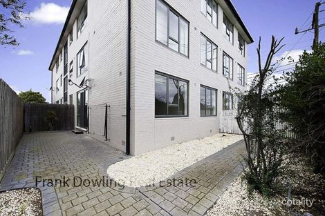 2/164 Napier St, Essendon, VIC 3040