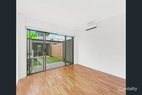 Property photo of 121 Waterhaven Boulevard Point Cook VIC 3030