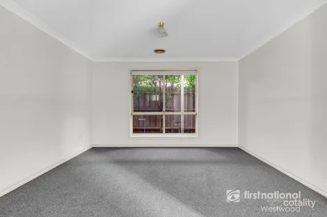 Property photo of 39 Retford Close Werribee VIC 3030
